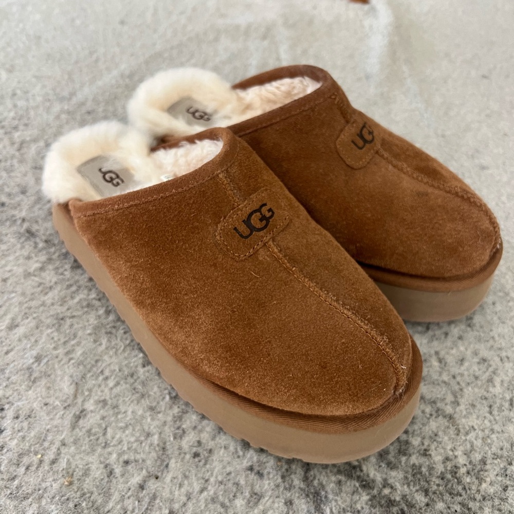 Women’s UGG Discoquette Slipper